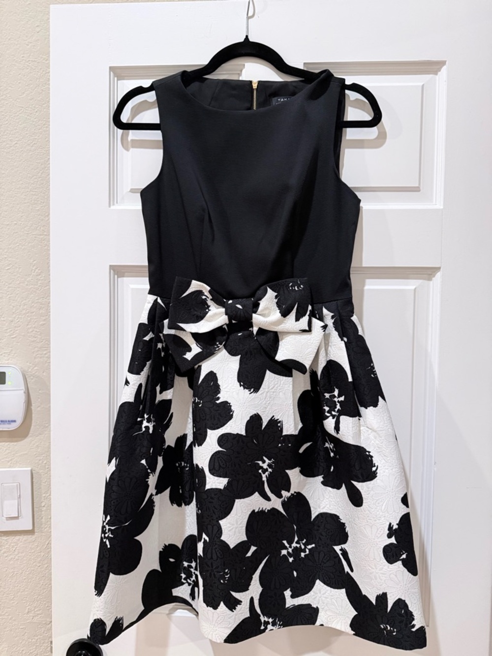 Tahari ASL Black & White Floral Fit-and-Flare Mini Dress
